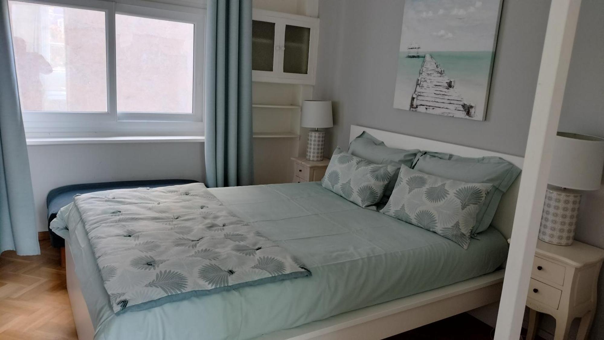 Appartement Avec Belle Vue Sur La Place Du Martroi Orleans Luaran gambar