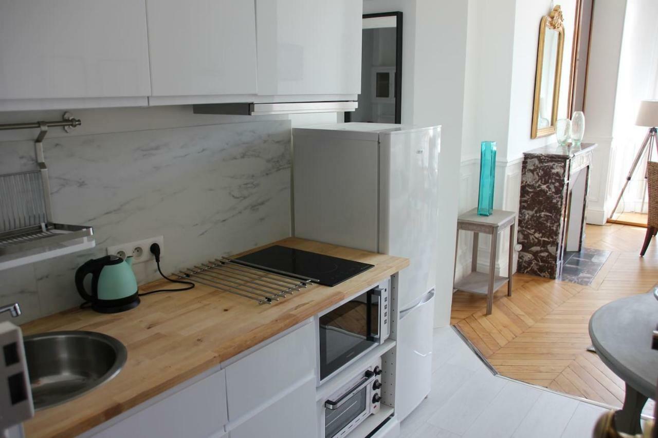 Appartement Avec Belle Vue Sur La Place Du Martroi Orleans Luaran gambar