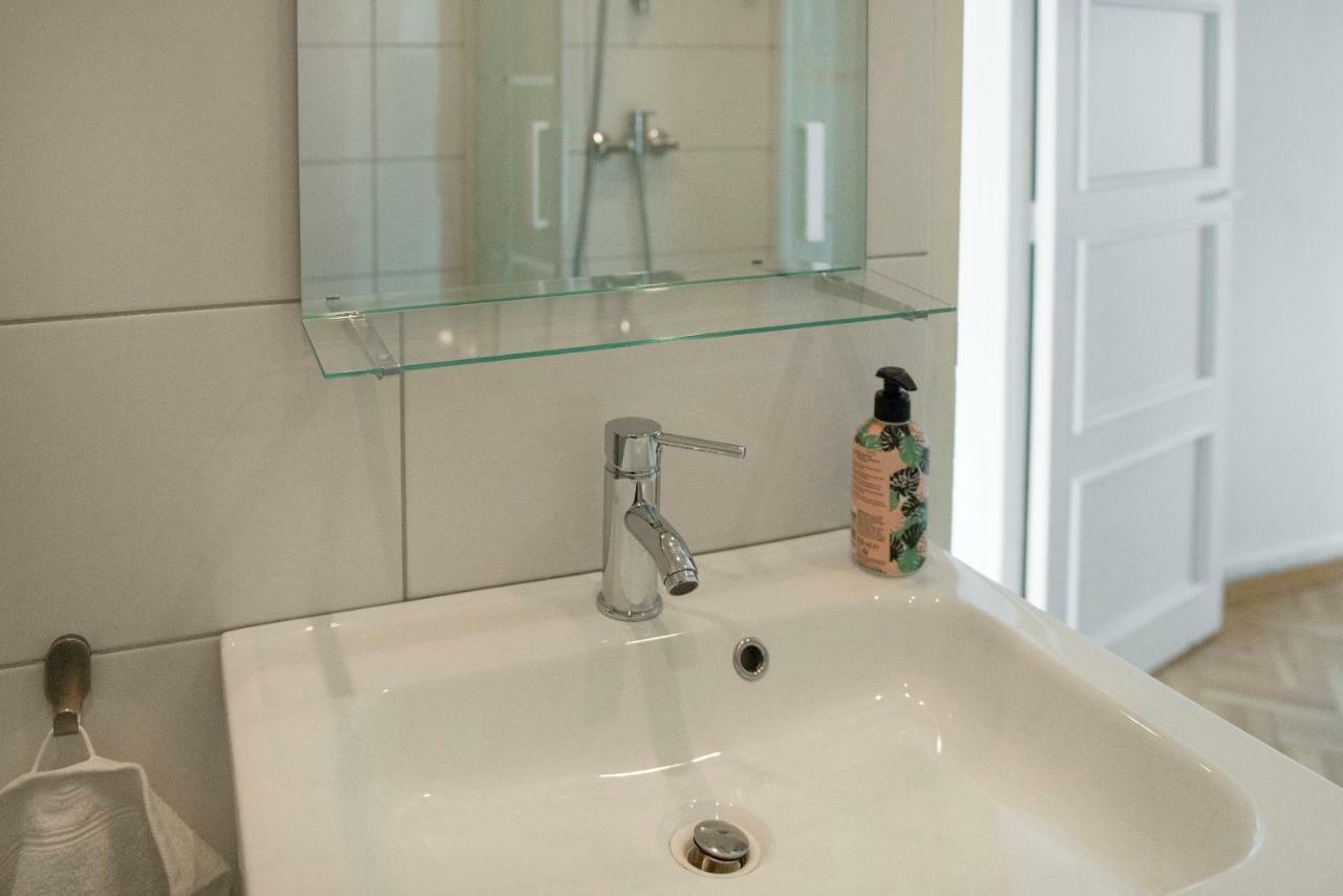 Appartement Avec Belle Vue Sur La Place Du Martroi Orleans Luaran gambar